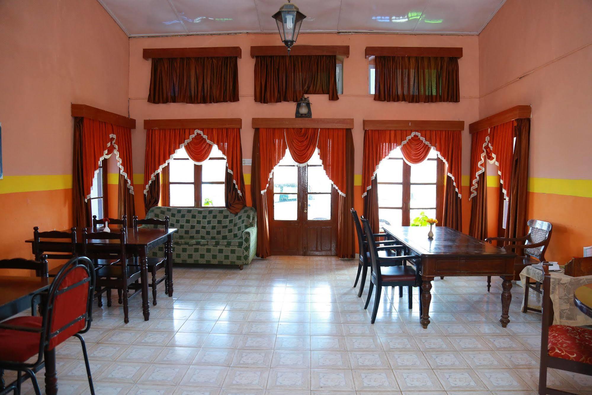 British Cliff Club Resort Ooty Ngoại thất bức ảnh